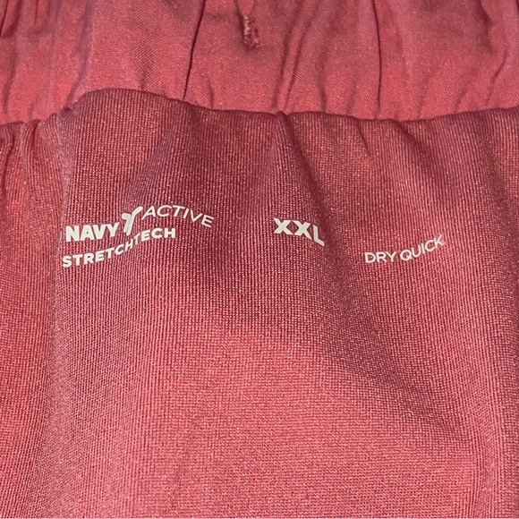 Old Navy Active Shorts - Picture 3 of 8